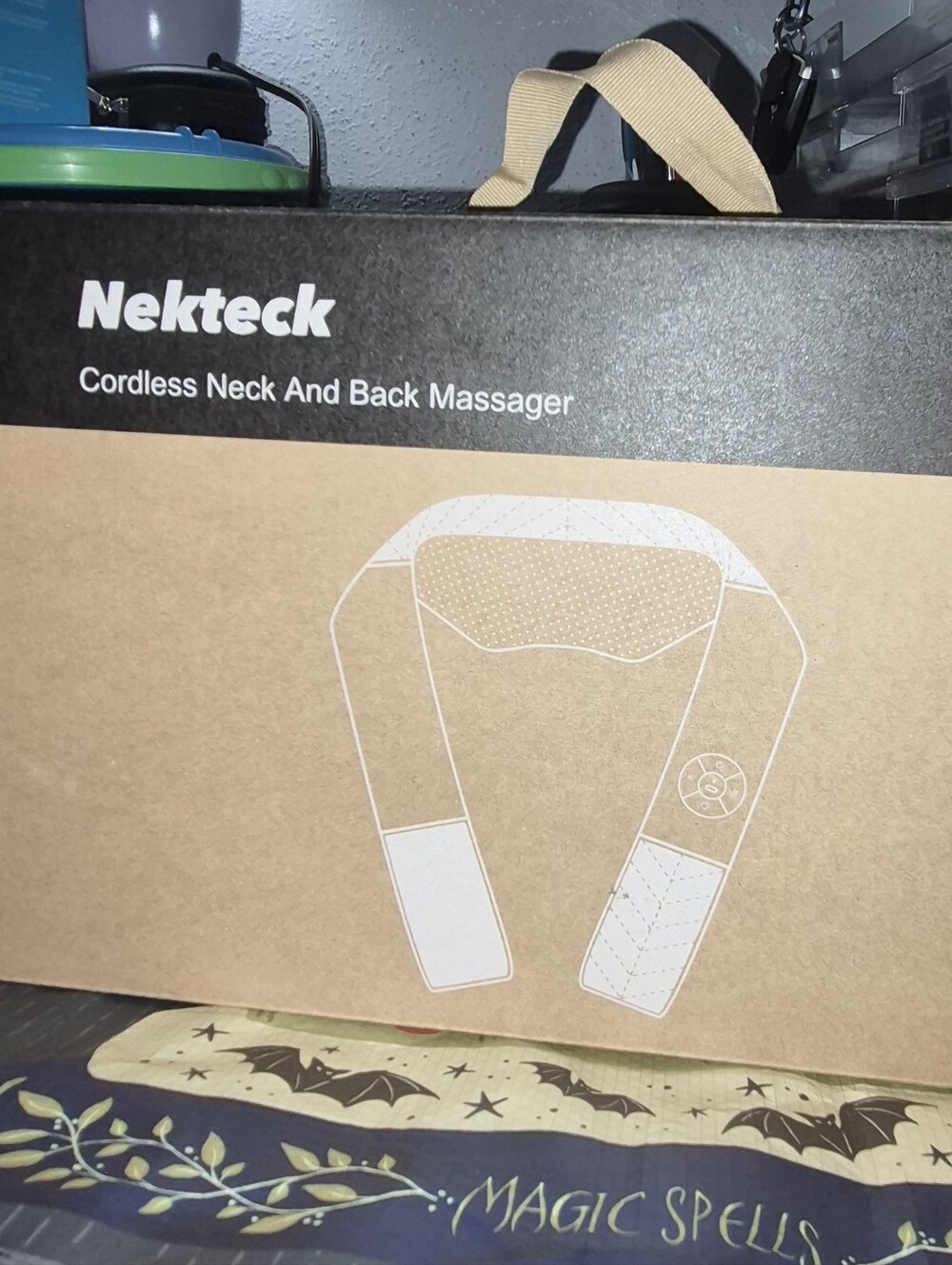 Nekteck Cordless Shiatsu Neck and Back Massager with Heat Open Box Like NEW